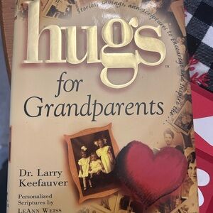 Hugs for Grandparents Book
